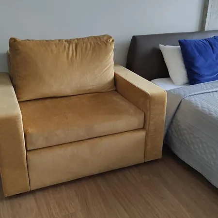 Апартаменты Happy Gold Studio, Self Check-in, Parking In The Underground Garage *