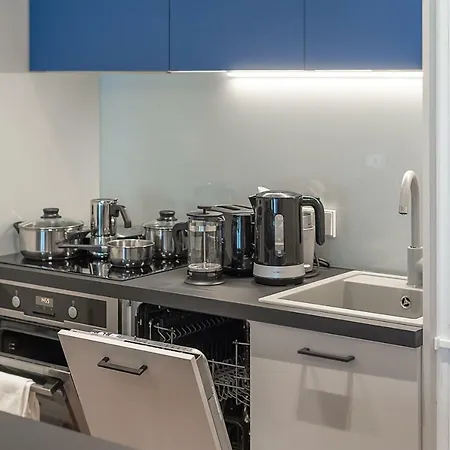 Happy Gold Studio, Self Check-in, Parking In The Underground Garage 公寓