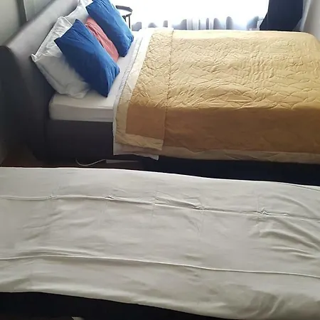 Happy Gold Studio, Self Check-in, Parking In The Underground Garage Апартаменты Вильнюс