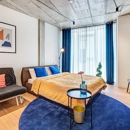 Happy Gold Studio, Self Check-in, Parking In The Underground Garage *