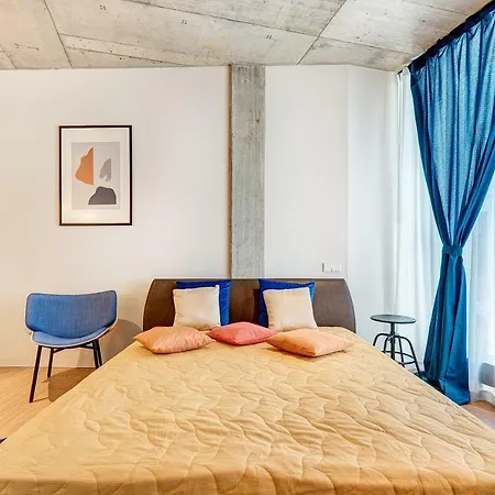 Happy Gold Studio, Self Check-in, Parking In The Underground Garage Apartamento Vilna