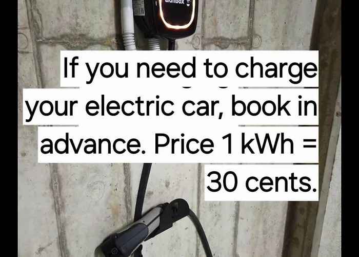 Happy Gold Studio, Self Check-in, Parking In The Underground Garage Βίλνιους