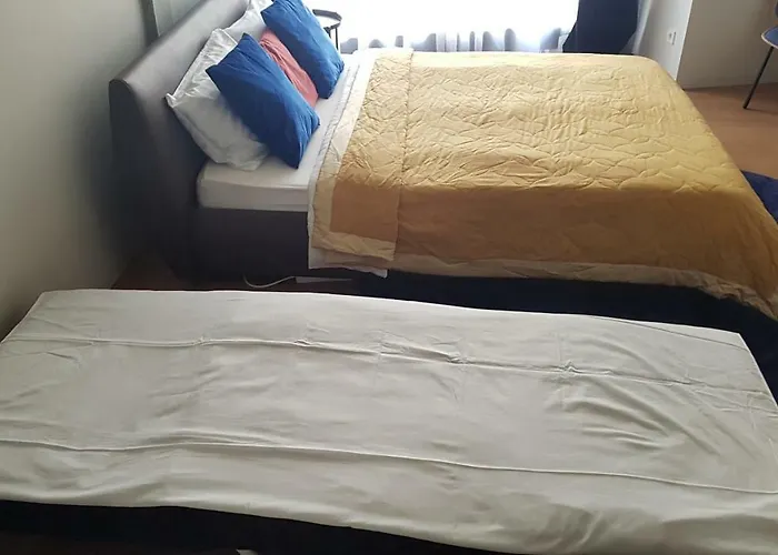 Happy Gold Studio, Self Check-in, Parking In The Underground Garage Апартаменты Вильнюс