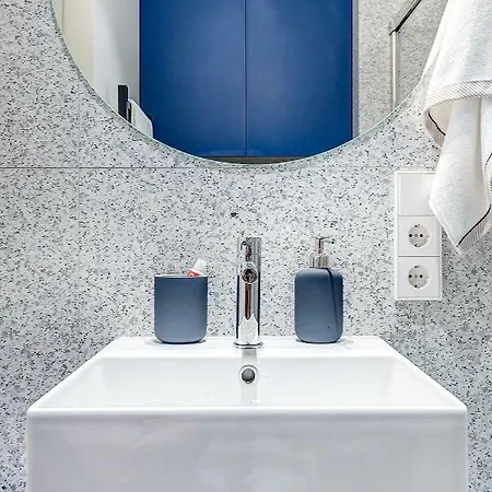 Lägenhet Happy Gold Studio, Self Check-in, Parking In The Underground Garage Vilnius